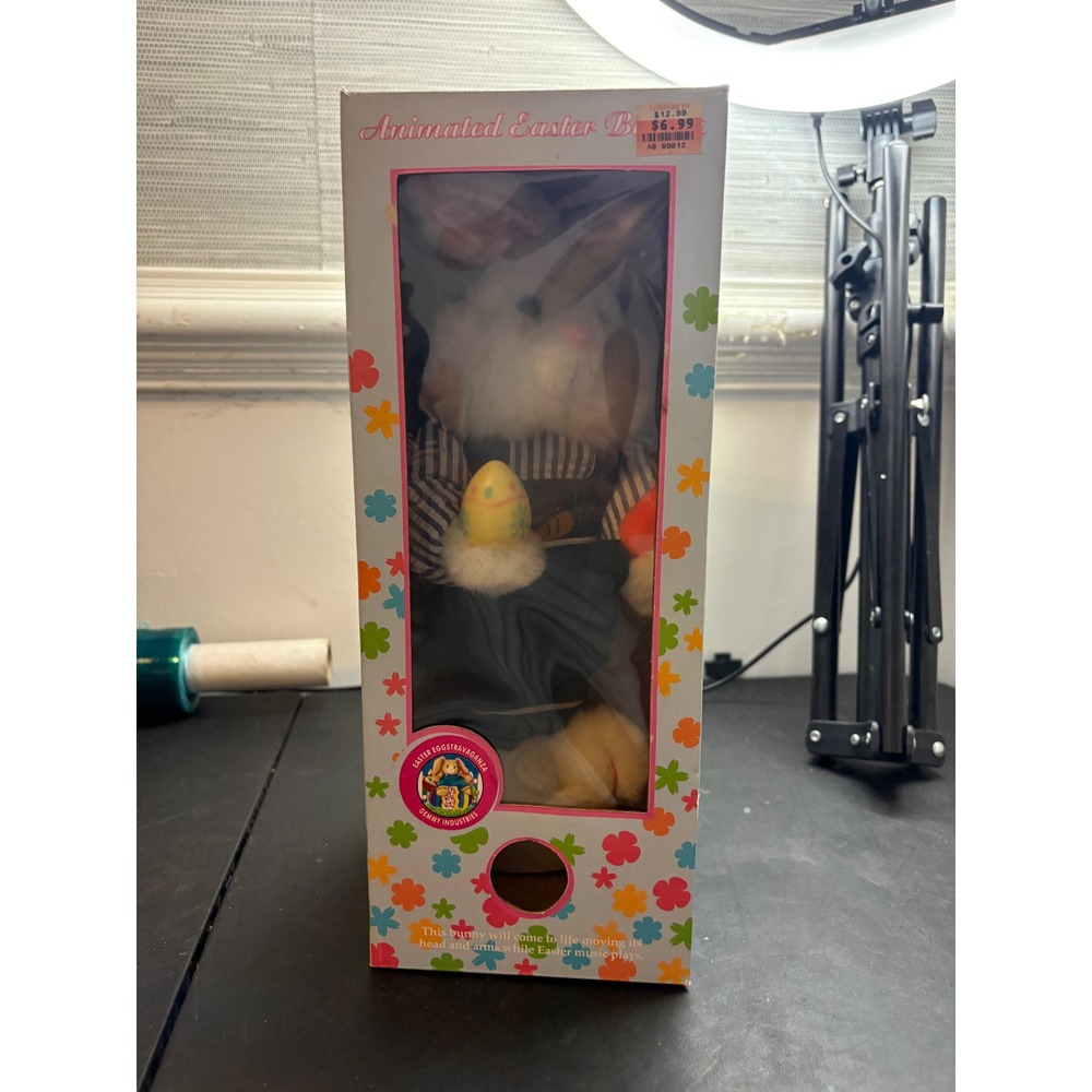 Vintage 1996 Gemmy Animated Easter Bunny Eggstravaganza Musical Plush In Box